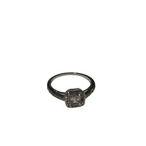 Elegant Silver‎ Tone Ring with Square Halo Design Rhinestone Accents